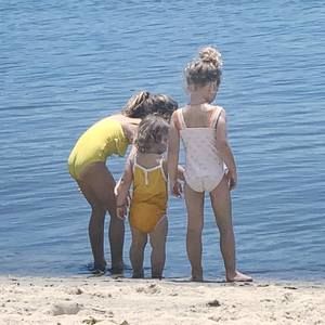 Meet your Posher, Demitra